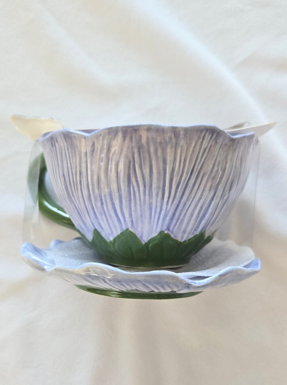 SIMPLE & SWEET 3PC Tea Set Flower Teacup Dish And Butterfly Spoon - Picture 2 of 3